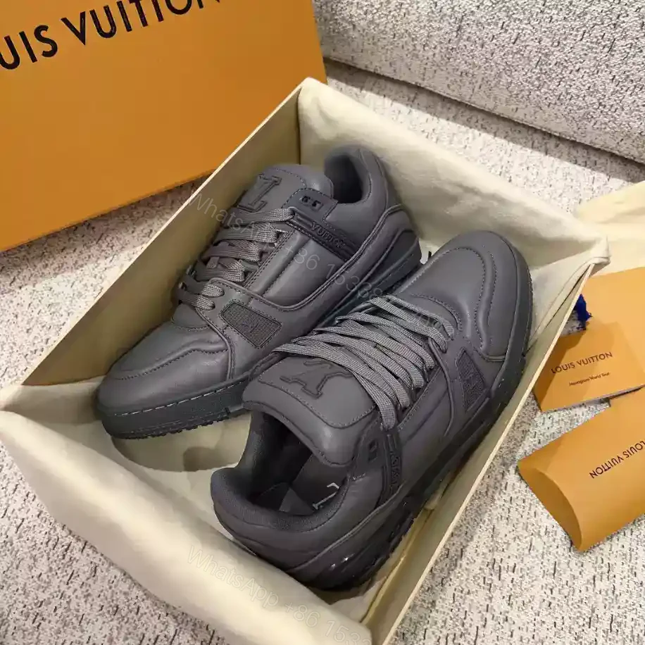View 4 of LV TRAINER SNEAKER – LSVT425
