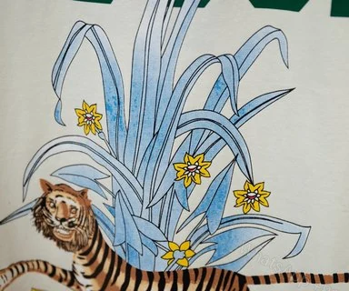 View 8 of GUCCI Tiger T-Shirt – GC0054