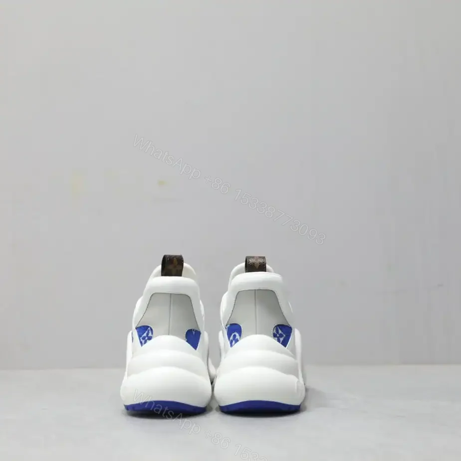 View 3 of LV ARCHLIGHT SNEAKER – LSVM022