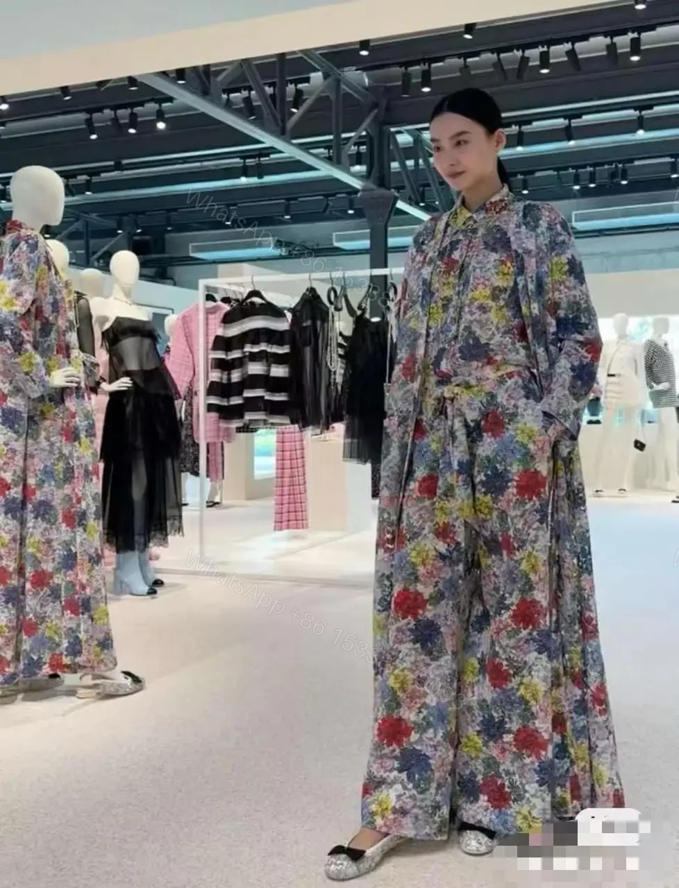 CHANEL — view 1