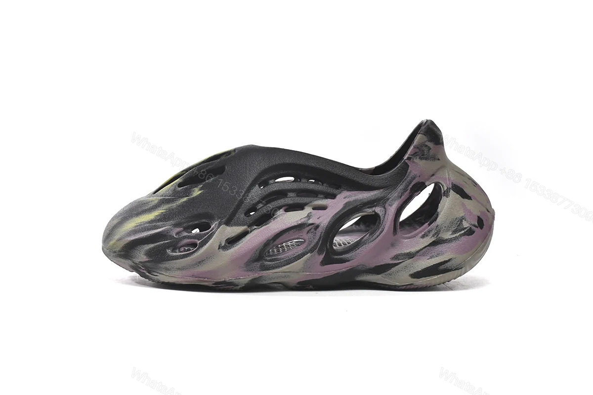 View 10 of adidas Yeezy Foam Runner MX Carbon IG9562