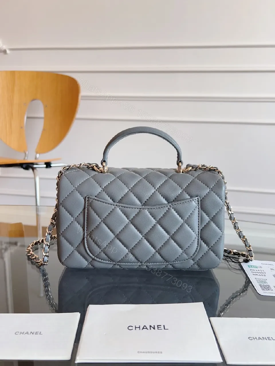 View 7 of Soft-Gray Quilted Leather Bag: Timeless Chic, Everyday Luxury