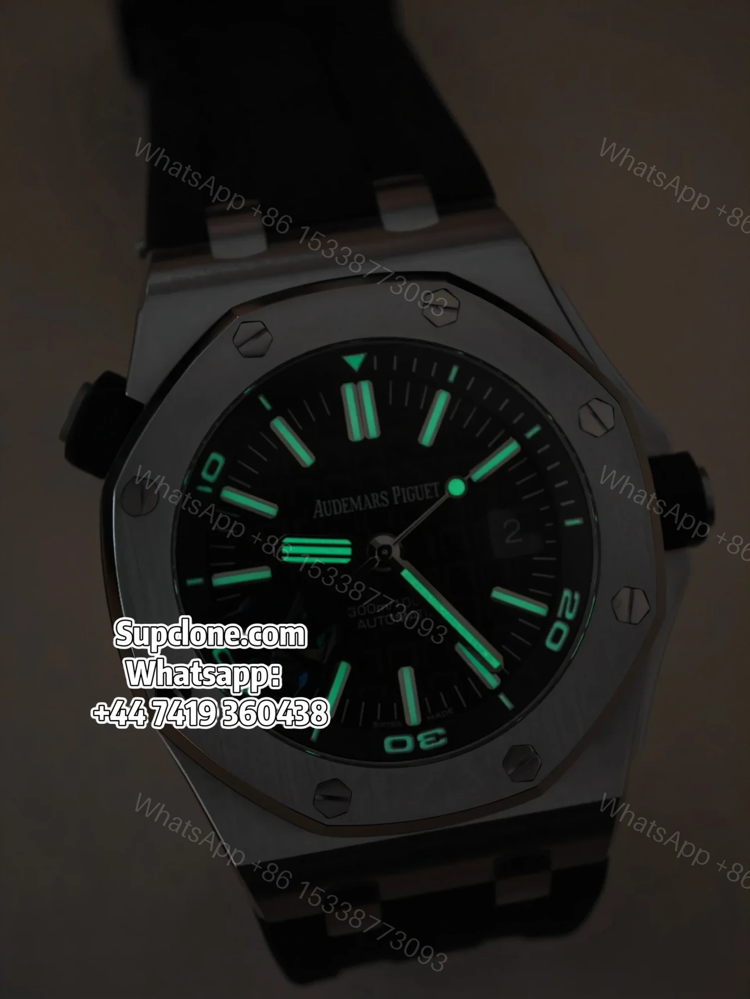 View 3 of Audemars Piguet Super Clone 1:1 Royal Oak Offshore Diver 15710 Black Dial