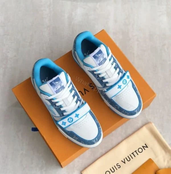View 2 of LOUIS VUITTON TRAINER SNEAKER – LSVT324