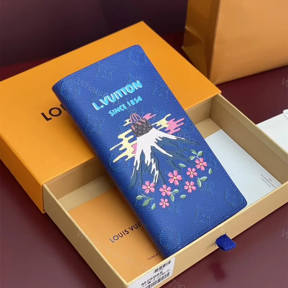 高仿LV聯名Nigo系列M25985駐日美軍紀念款銀包藍色免檢版 — view 1