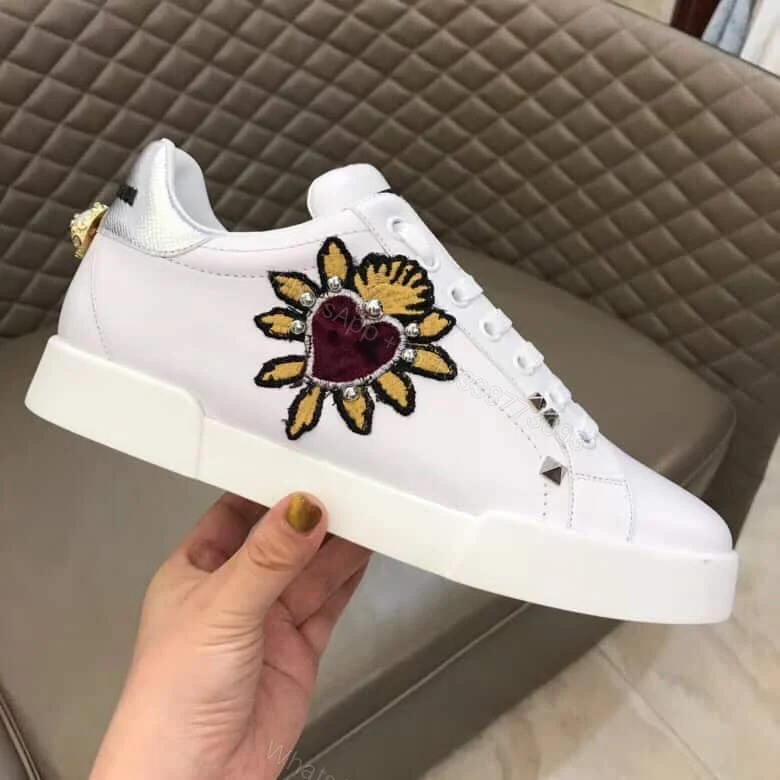 View 2 of DOLCE & GABBANA SNEAKERS PORTOFINO IN VITELLO NAPPATO CON PATCH – DG23
