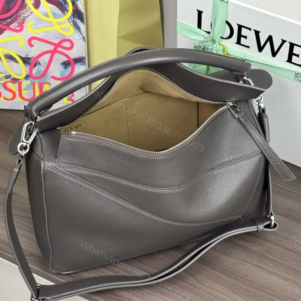 View 7 of 高仿Loewe*Puzzle系列1220小牛皮斜挎包深灰色大號免檢版