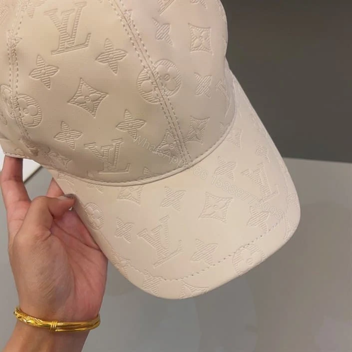 View 6 of Louis Vuitton Cap – LHC04