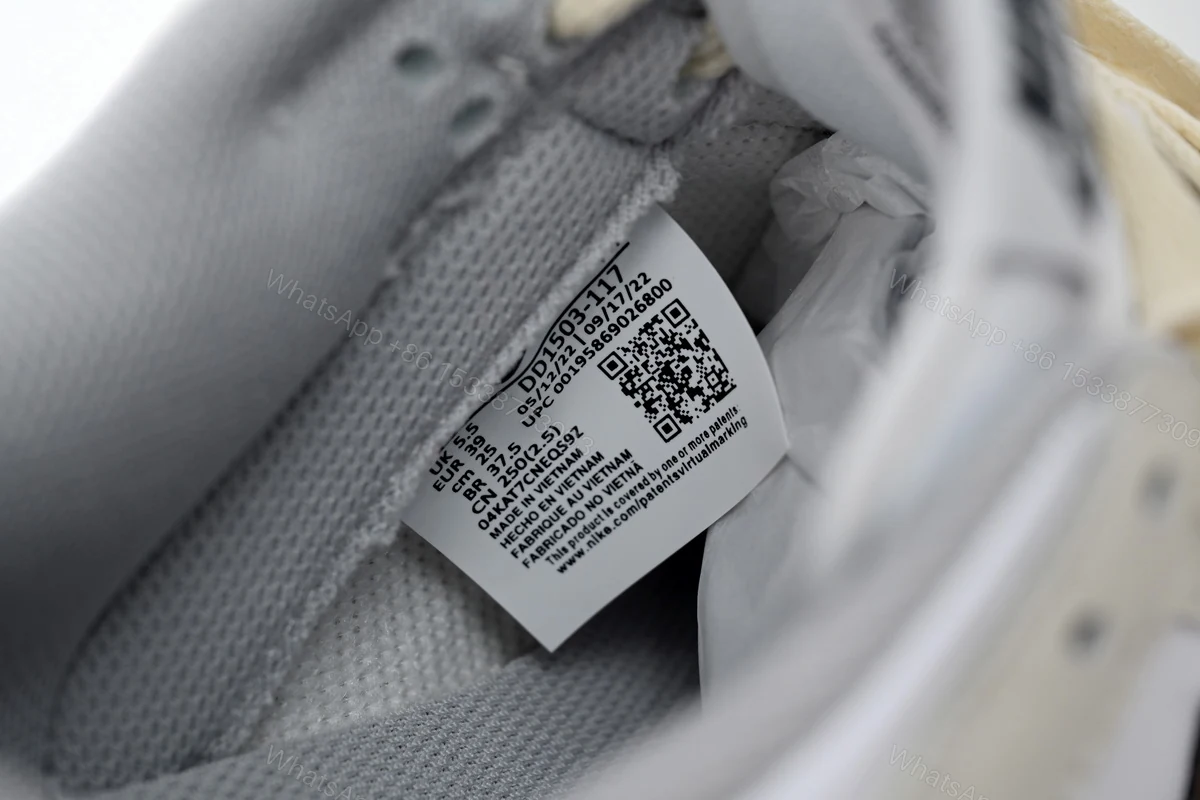 View 9 of Nike Dunk Low Flowering Messenger DD1503-117