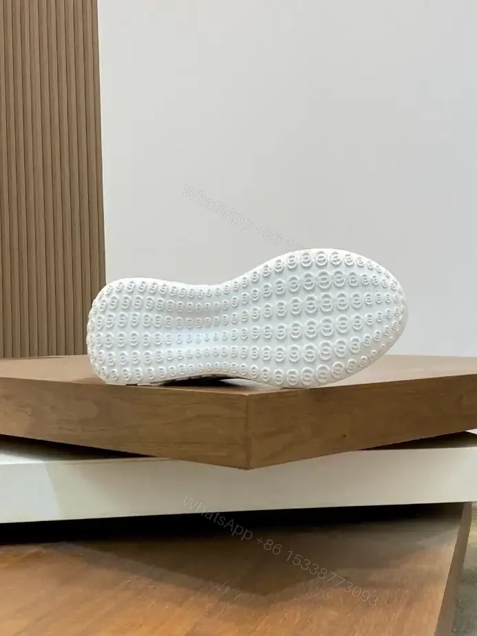 View 6 of MEN’S GUCCI SNEAKER – GC271