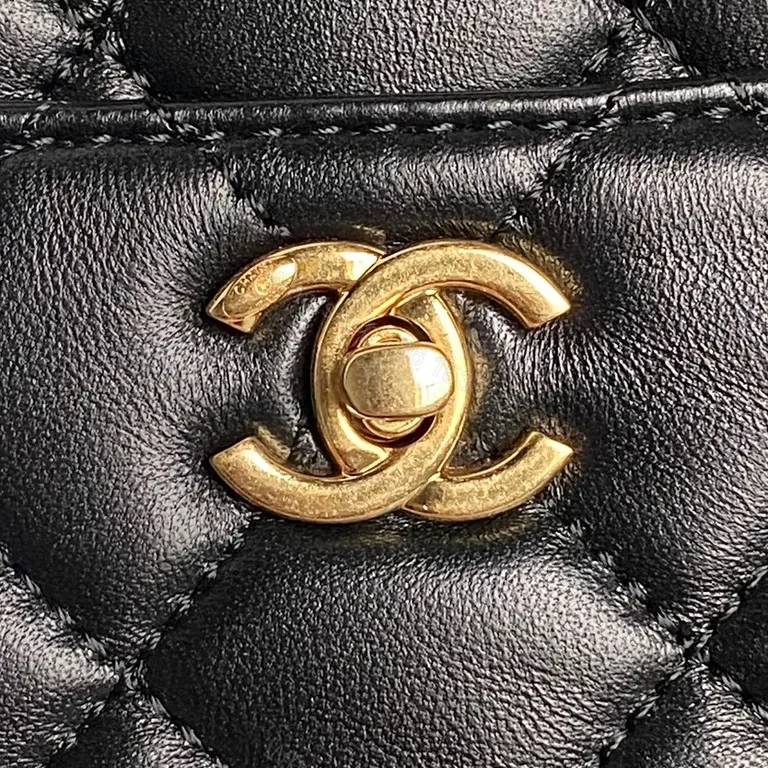 View 5 of Chic Quilted Leather Bag â€” Everyday Luxury, Gold Chain