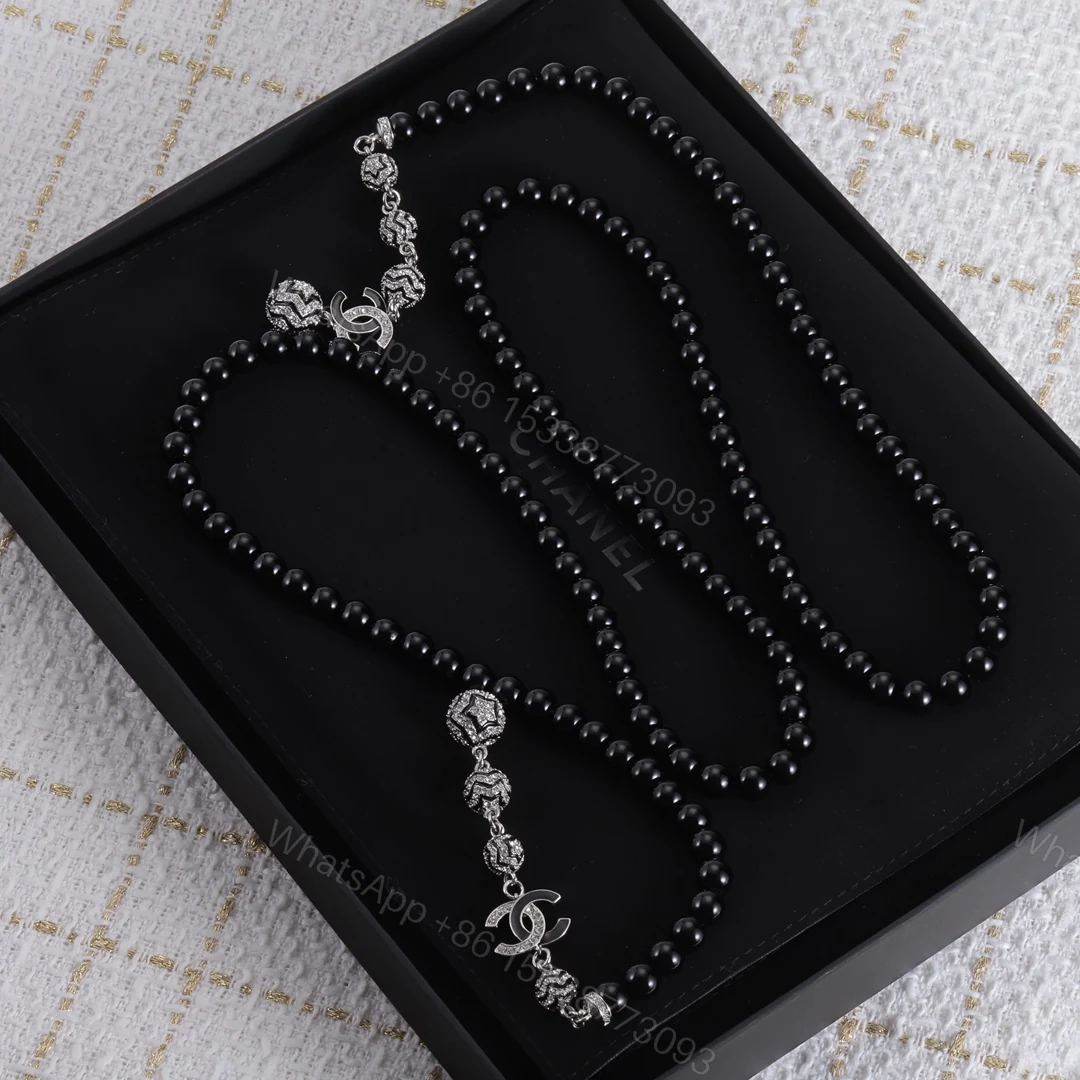 View 5 of EN – Lux Chanel Necklaces 007