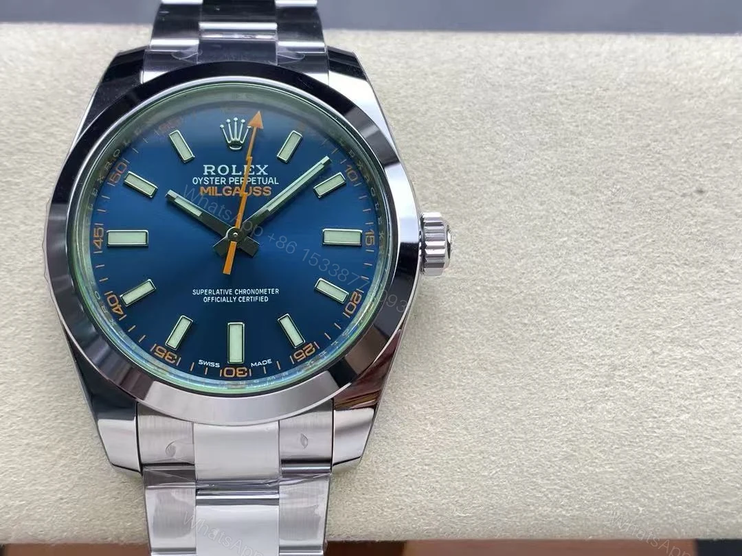 Rolex Milgauss Replica 116400 GV — view 1