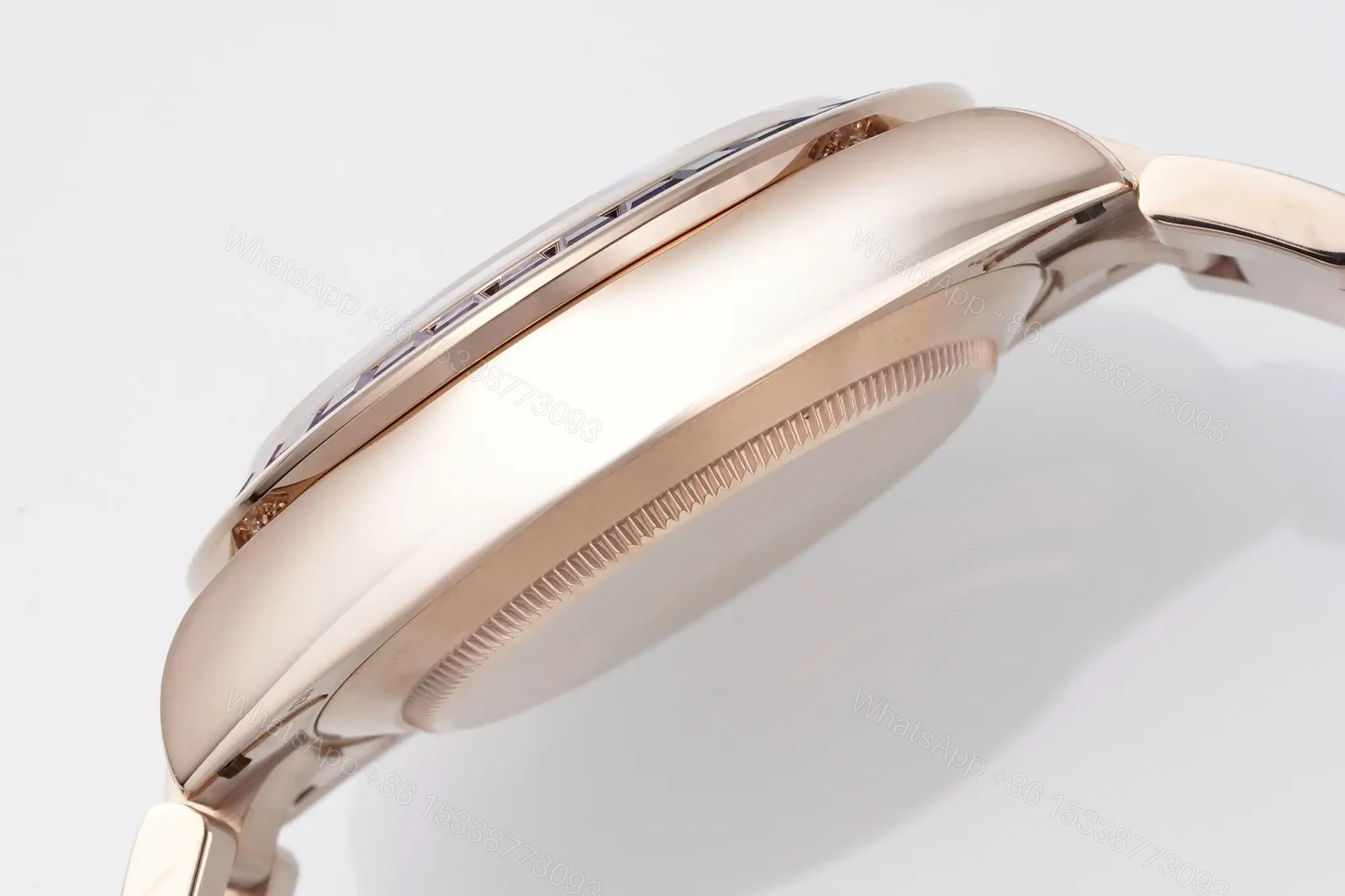 View 7 of Best Rolex Daytona Rainbow Rose Gold replica 40MM Oyster Bracelet Edition RG-DAYTONA-RAINBOW-ROSEGOLD-OYSTER-40