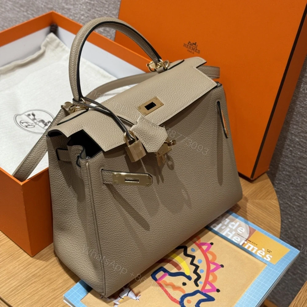 View 12 of 高仿Hermes*Kelly28系列H043230TCS2風衣灰金扣牛皮純手工