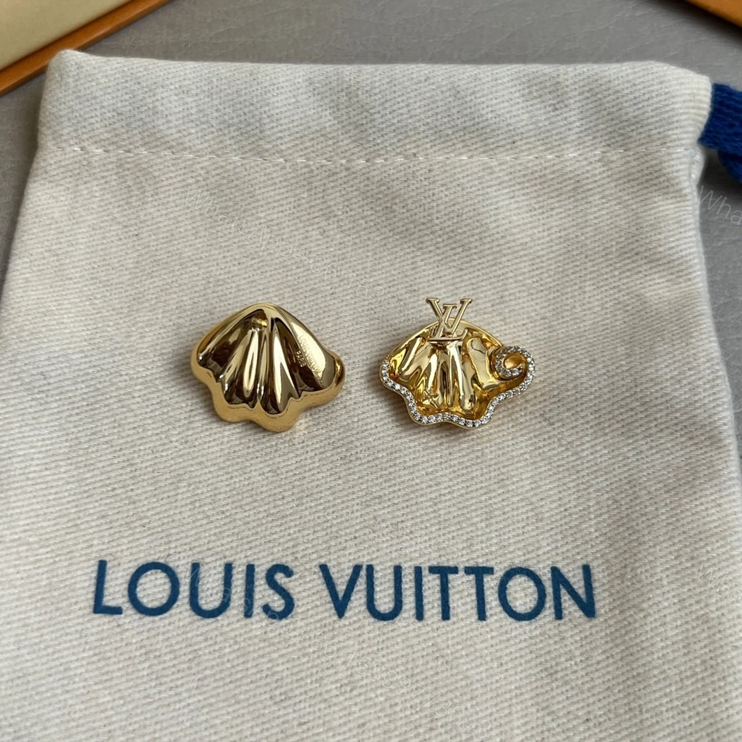 View 2 of LOUIS VUITTON LV AQUATIC EARRINGS GOLD M01632