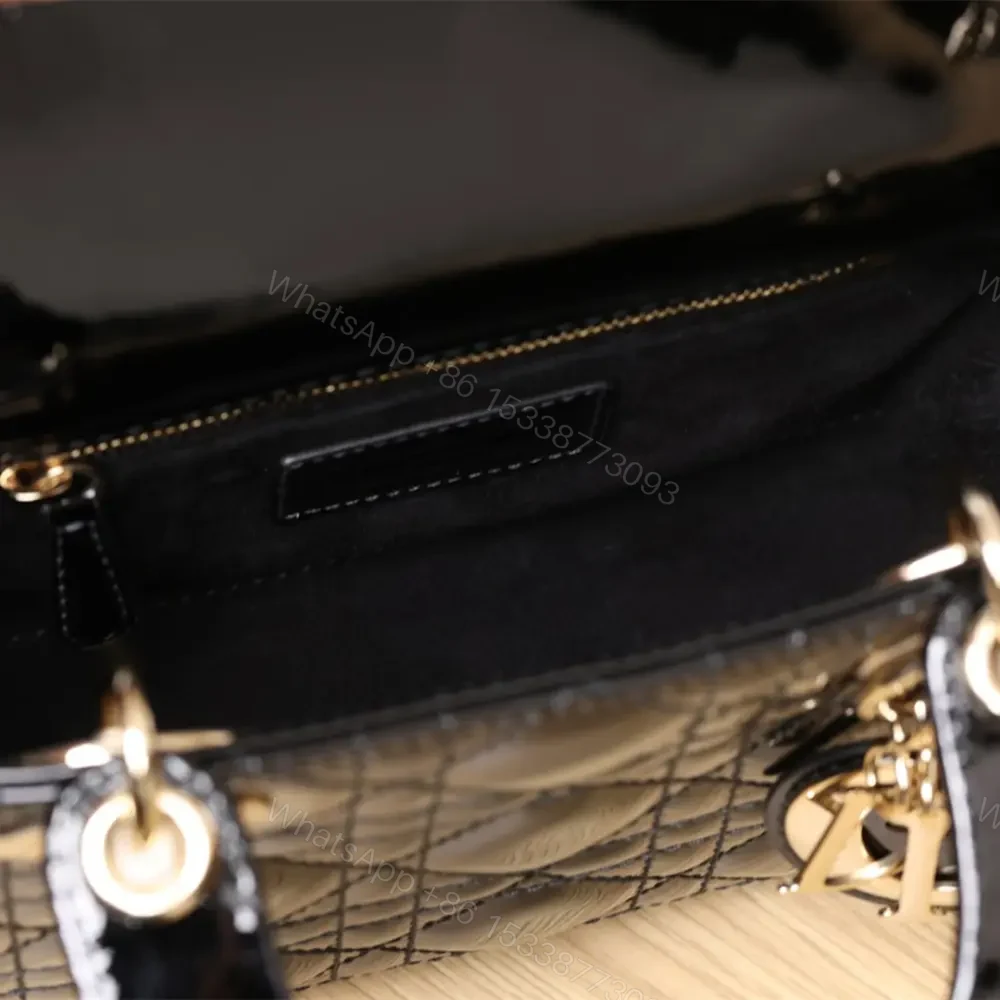 View 9 of 高仿Dior*Lady系列M0505M900黑色漆皮三格單肩包Mini免檢版