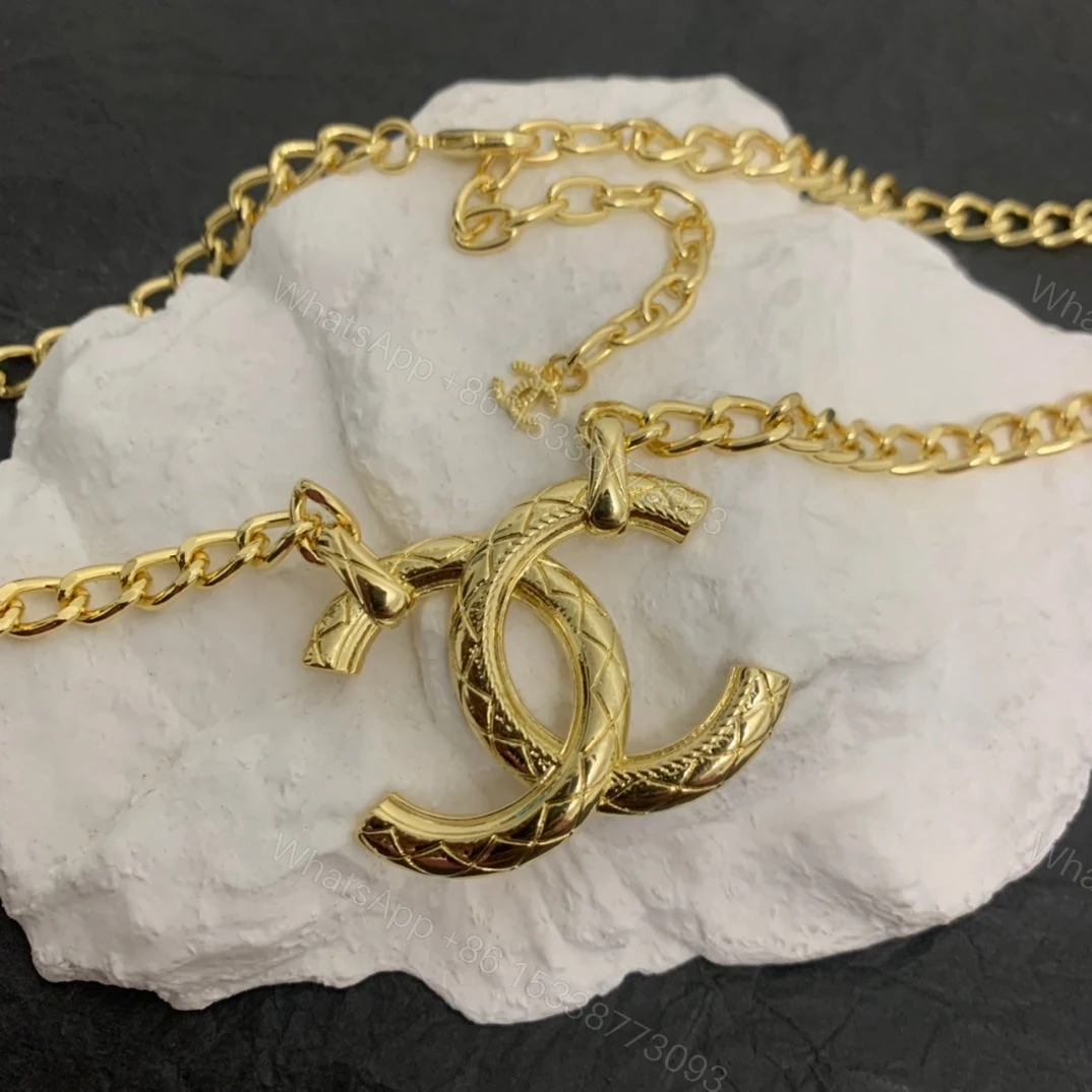 View 4 of EN – Lux Necklace CHL002