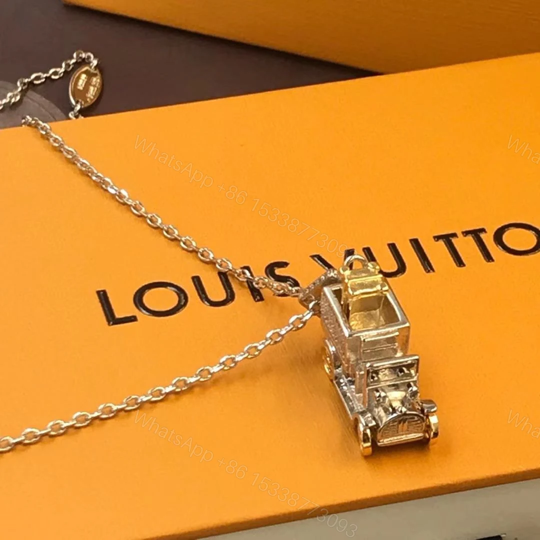 View 5 of EN – Lux LV Necklaces 091