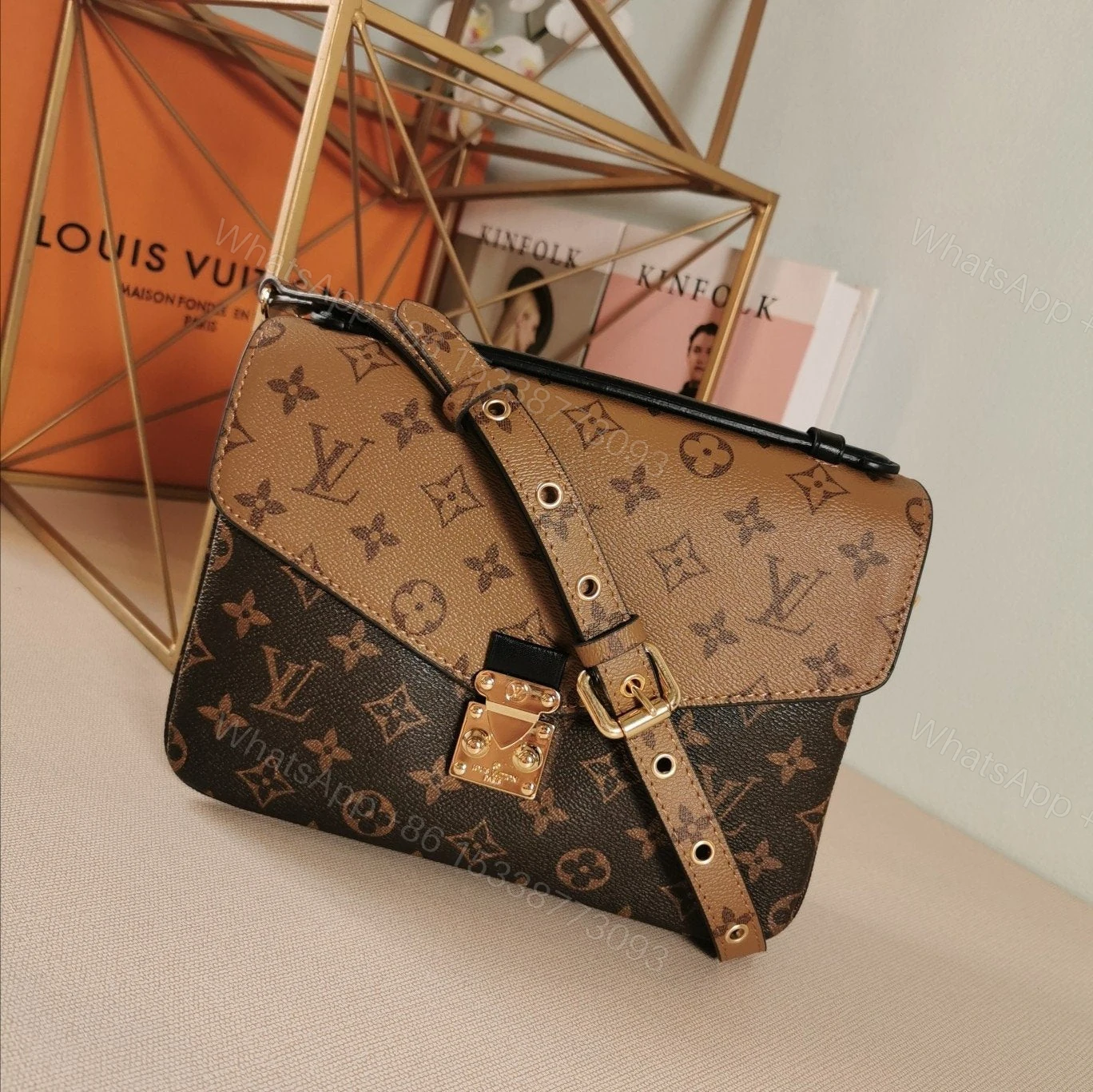 Louis Vuitton Metis — view 1