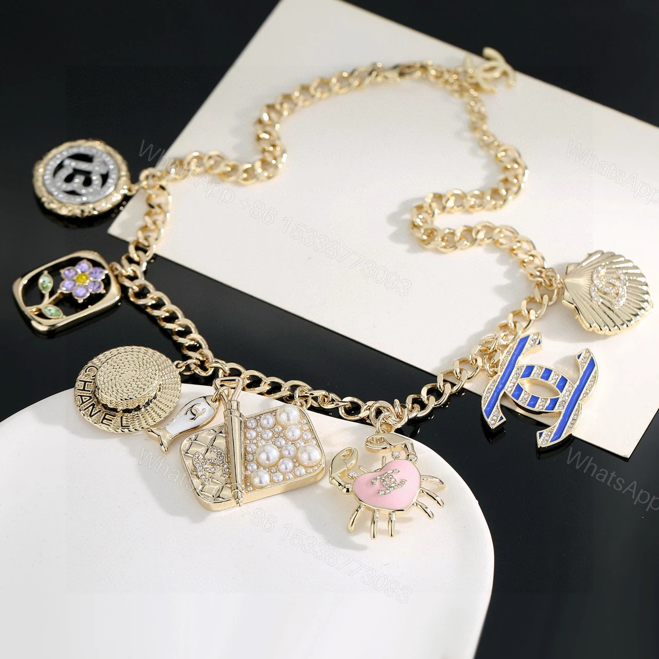 Chanel原單金鍊手鍊立體吊飾組合設計女款趣味風格飾品 — view 1