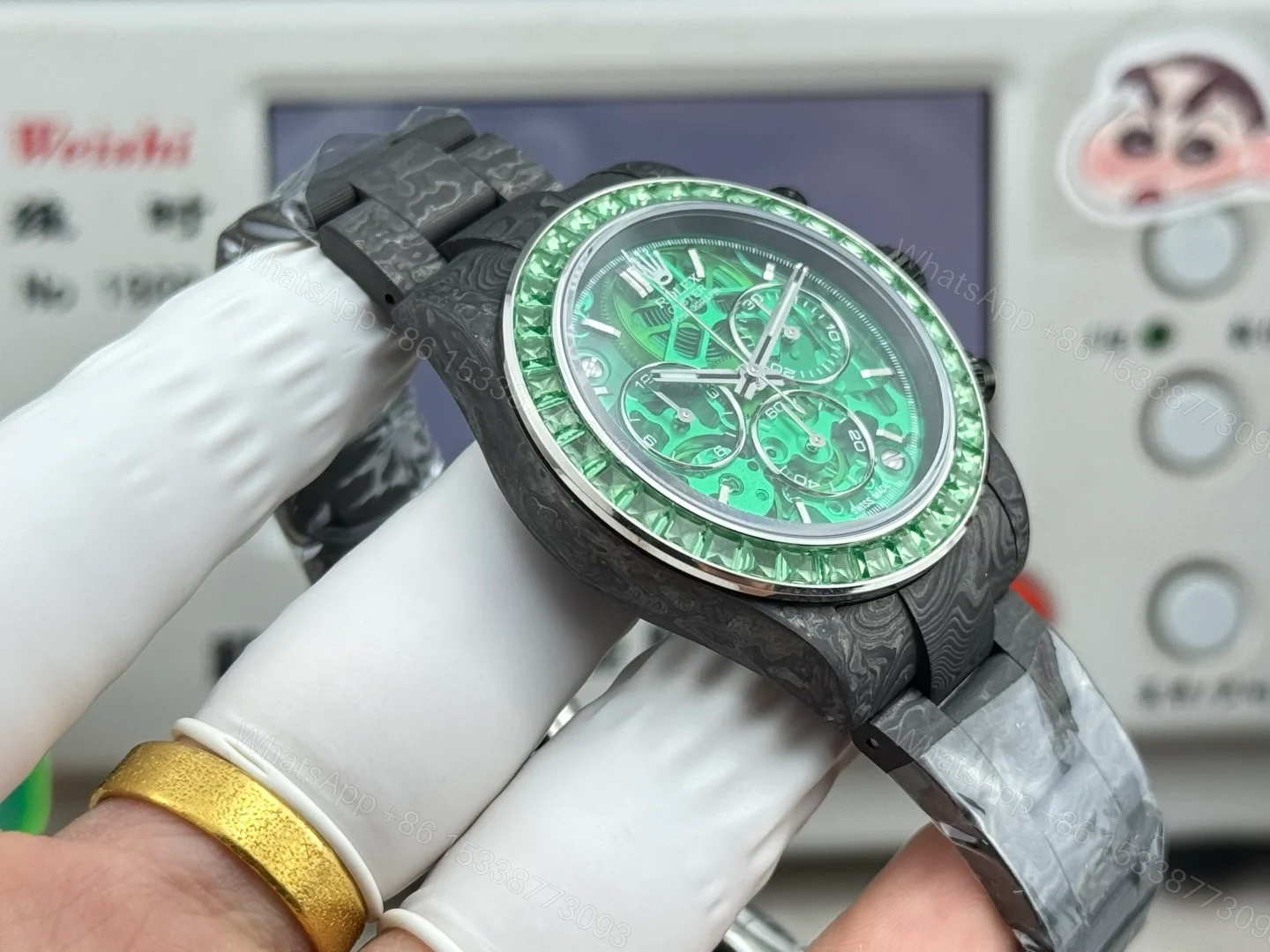View 6 of Rolex Daytona Carbon Green Replica 40MM Exclusive Carbon Fiber Strap Skeleton Dial Edition ROLEX-DAYTONA-CARBON-40-GREEN-SKELETON