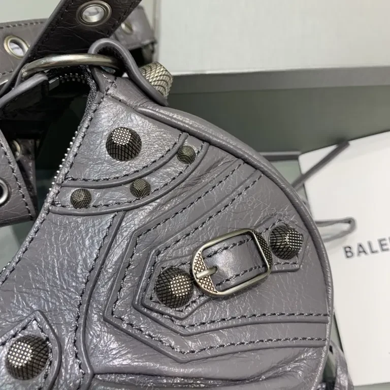 View 6 of Black Leather Sculpted Handbag â€” Premium, Versatile Designer-Inspired Style