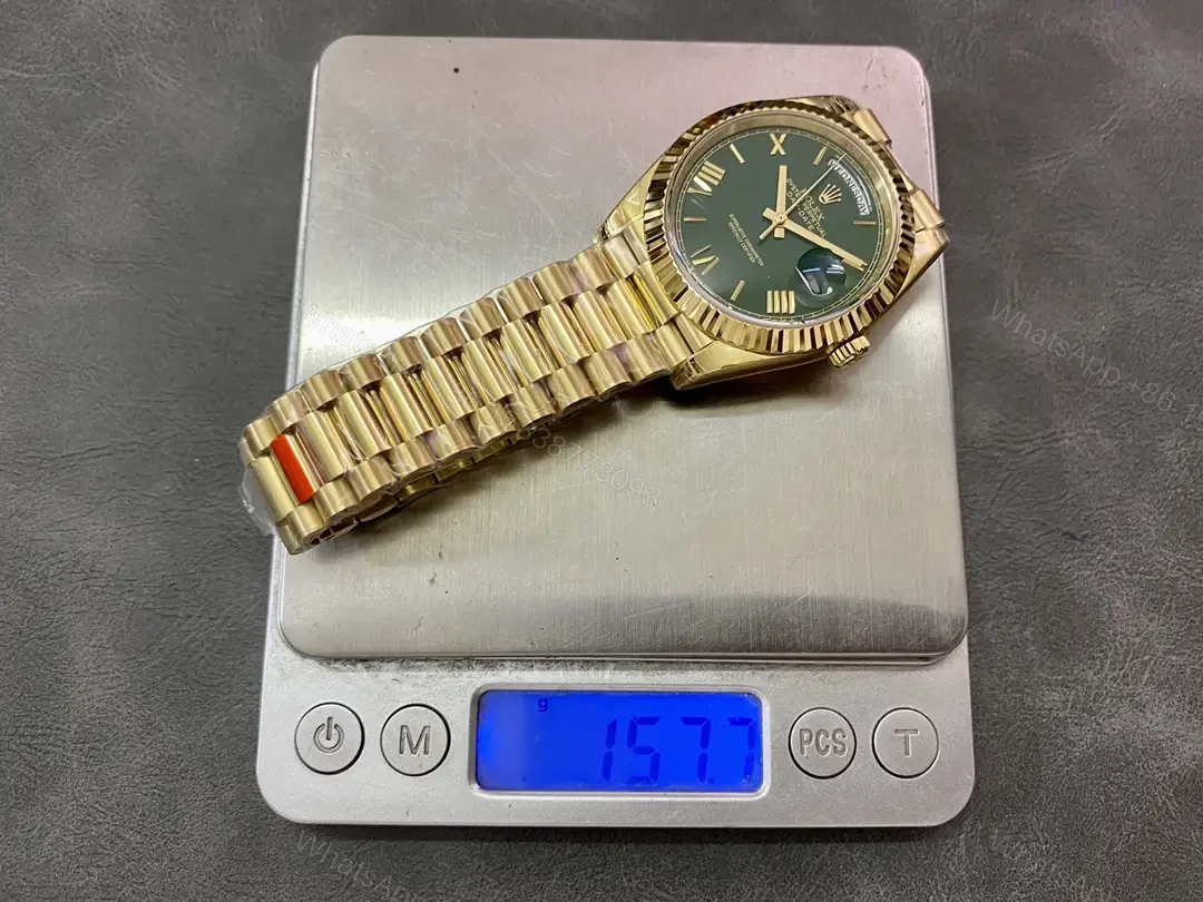 View 9 of Rolex Day-Date 40 Yellow Gold Fluted Green Ombré 228238-0069