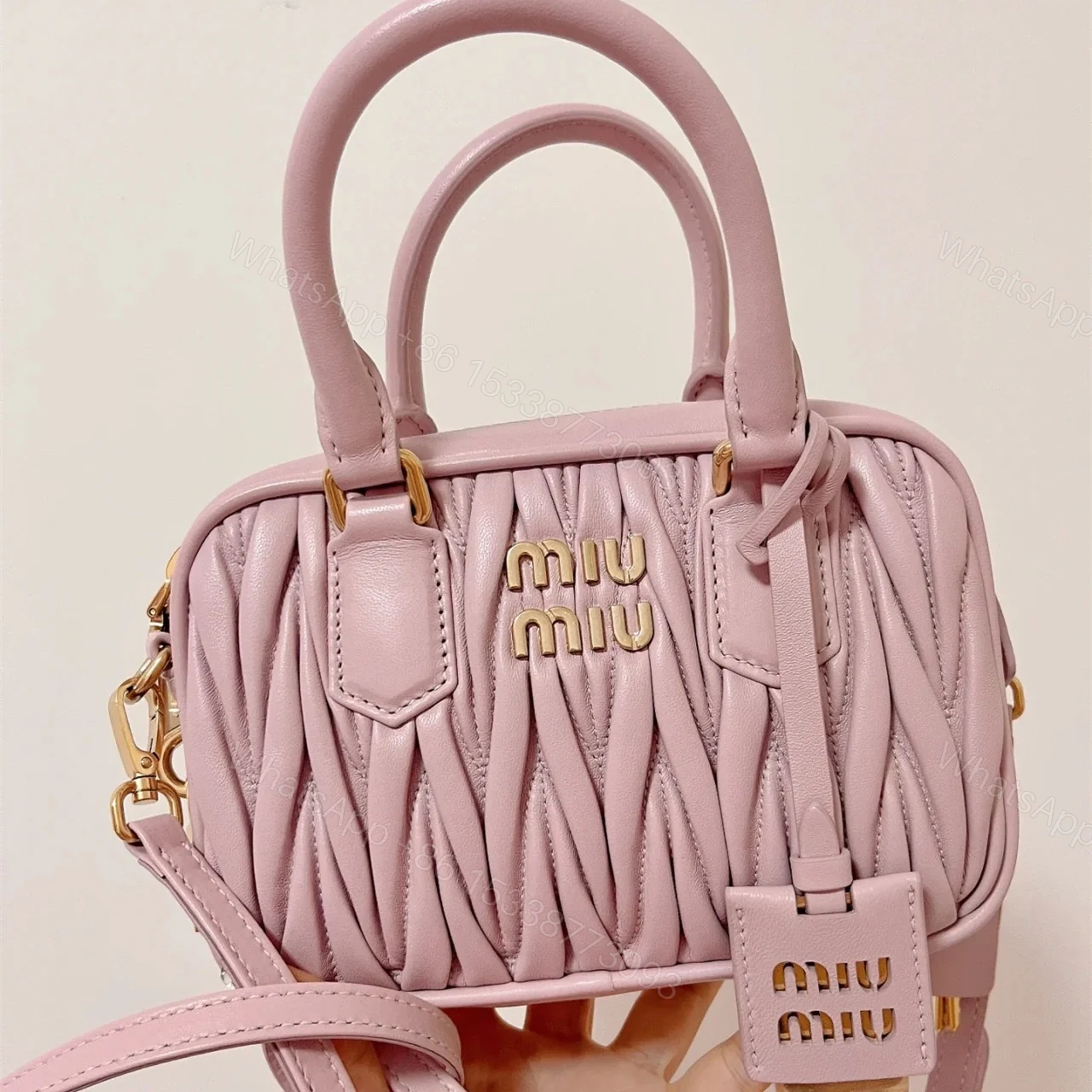 View 11 of 高仿miumiu繆繆TooPretty系列5BB123保齡球手袋粉色