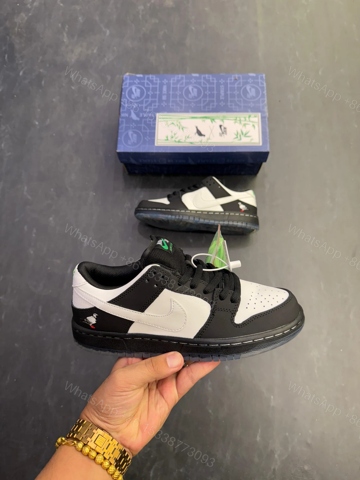 View 7 of FIRST COPY NIKE SB DUNK NYC PIGEON 3 PANDA