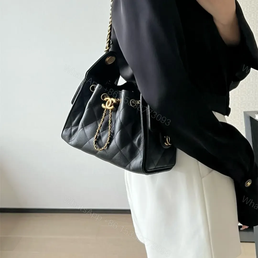 View 17 of 高仿Chanel*26C系列AS5631小牛皮腋下單肩包Mini黑色免檢版