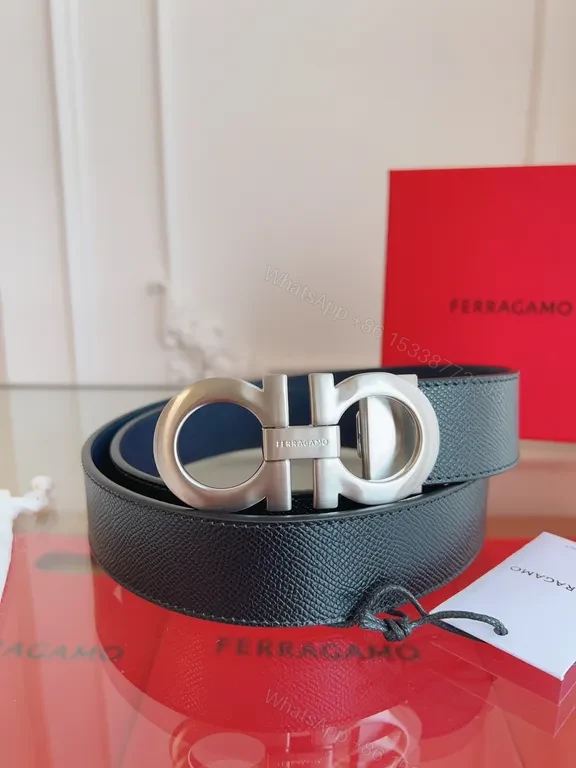 Elegant Buckle Leather Belt: Modern, All-Day Comfort, Ferragamo Buckle Belt — view 1
