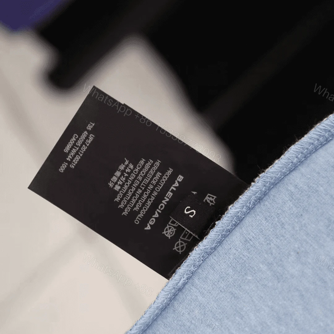 View 5 of BALENCIAGA OVERSIZED LOGO-PRINT SLUB COTTON-JERSEY T-SHIRT – BB36