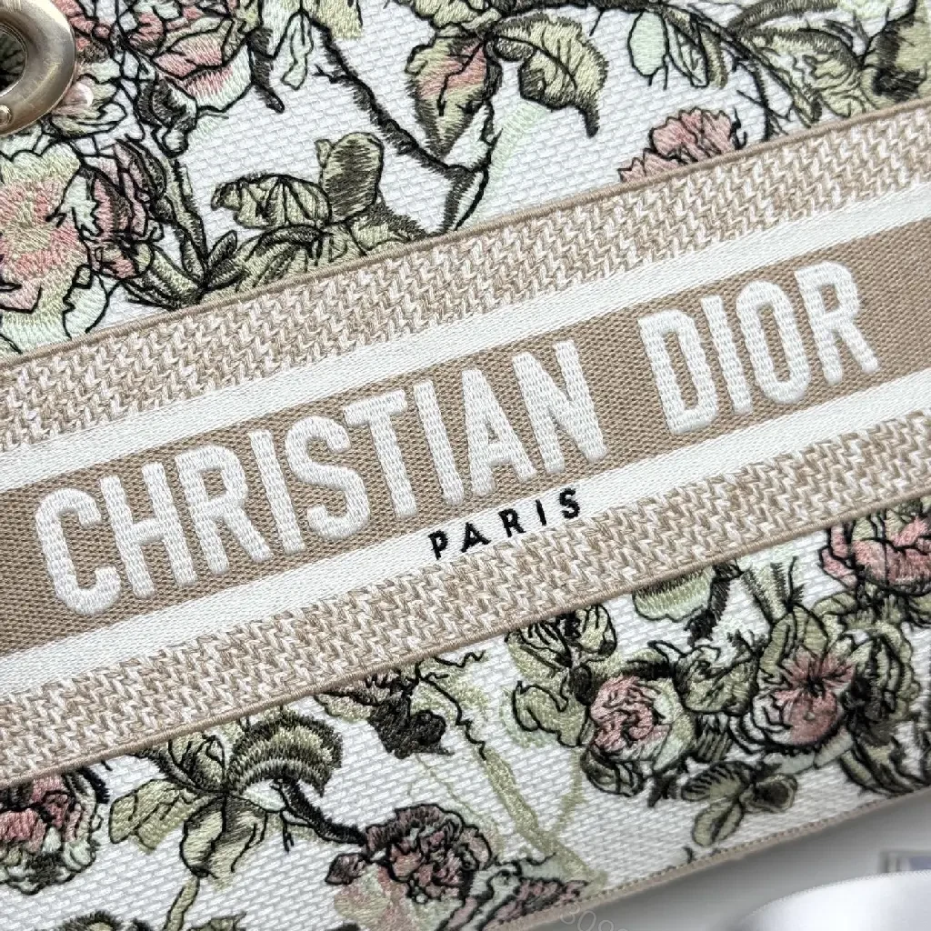 View 3 of Floral Luxe Handbag: Tapestry Texture, Crossbody Elegance