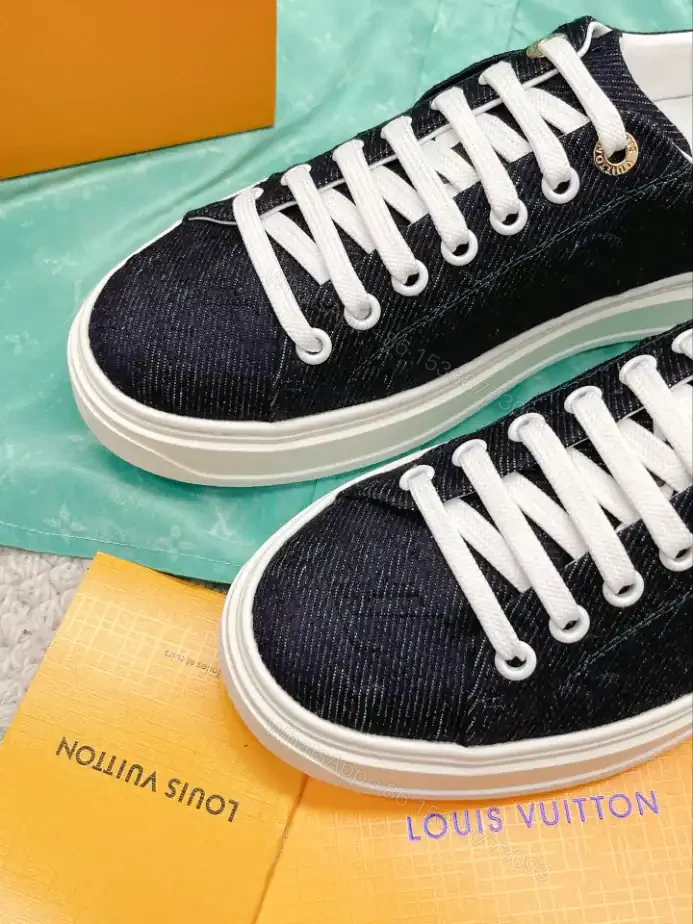 View 8 of LV TIME OUT SNEAKER – LSVM028
