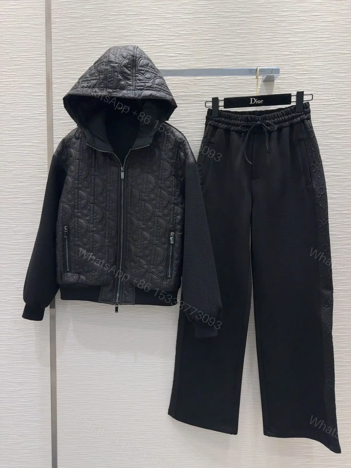 DIOR — view 1