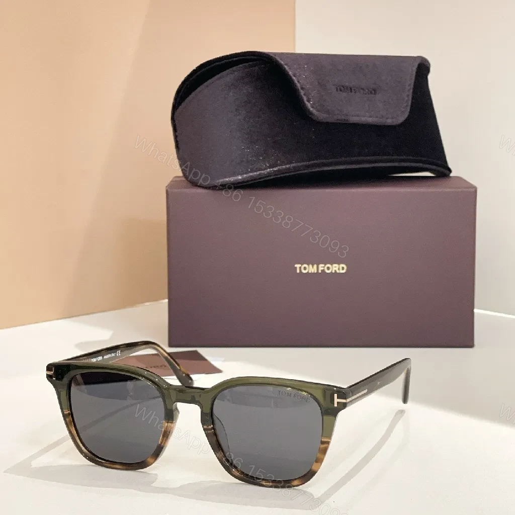 View 3 of Modern Eyewear Set: Premium Frames + Cardholder Case