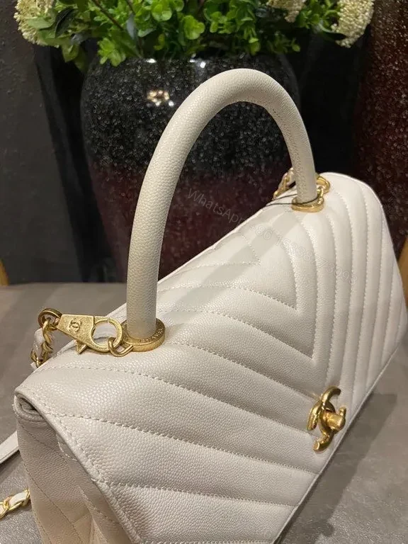 View 5 of White Quilted Luxury Bag with Gold Logo â€“ Chic Everyday Elegance