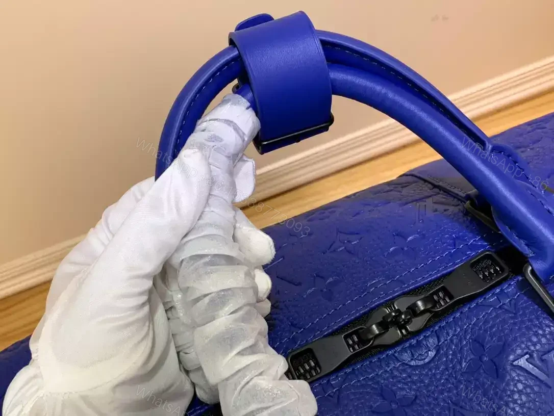View 4 of LV KEEPALL BANDOULIÈRE 50 – LBV427
