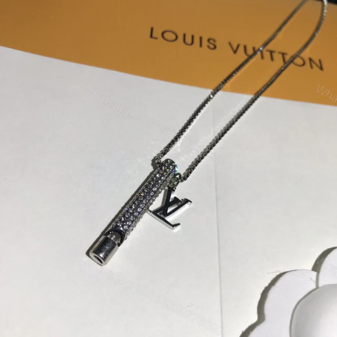 View 4 of EN – Lux LV Necklaces 077