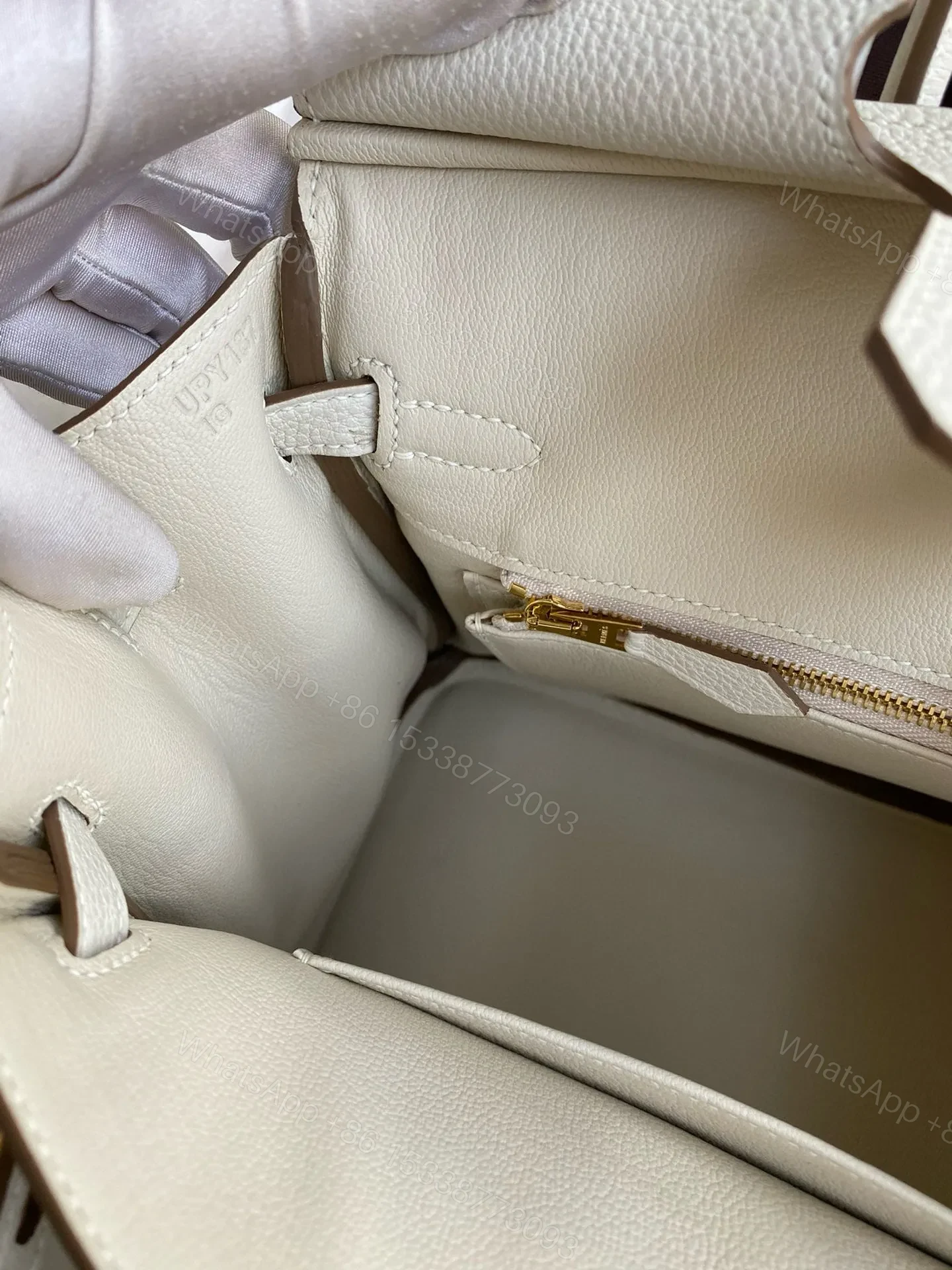 View 8 of HN 25CM CREAM TOGO LEATHER GOLD HARDWARE