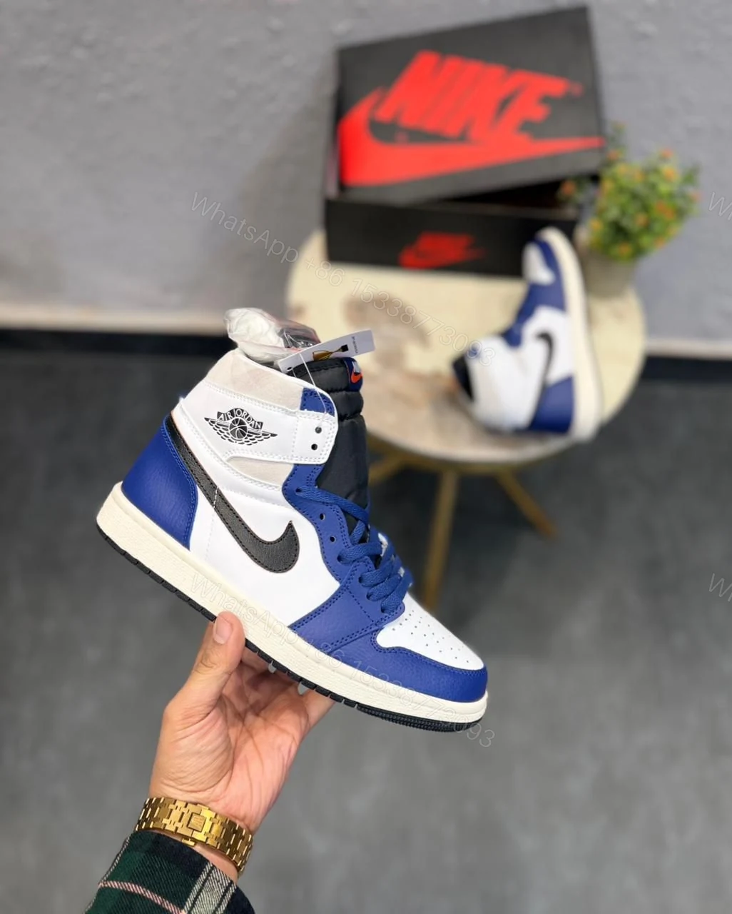 View 4 of First Copy Air Jordans Retro 1 Mid Royal