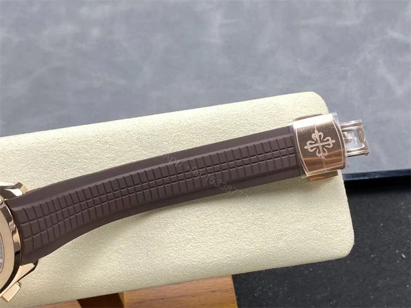 View 22 of Replica Patek Philippe Aquanaut Rose Gold Super Clone