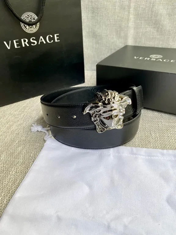 View 5 of Sleek Black Leather Medusa Buckle Belt - Versace, 3cm#