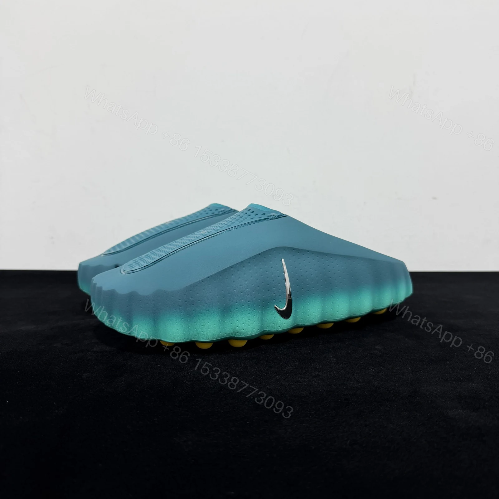 View 8 of Mind 001 Slide Geode Teal Light Menta