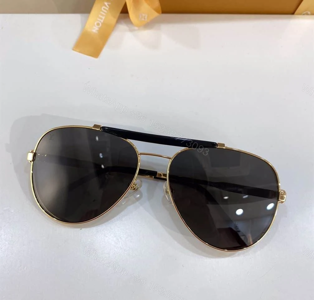 LV SUNGLASSES – GLVT28 — view 1