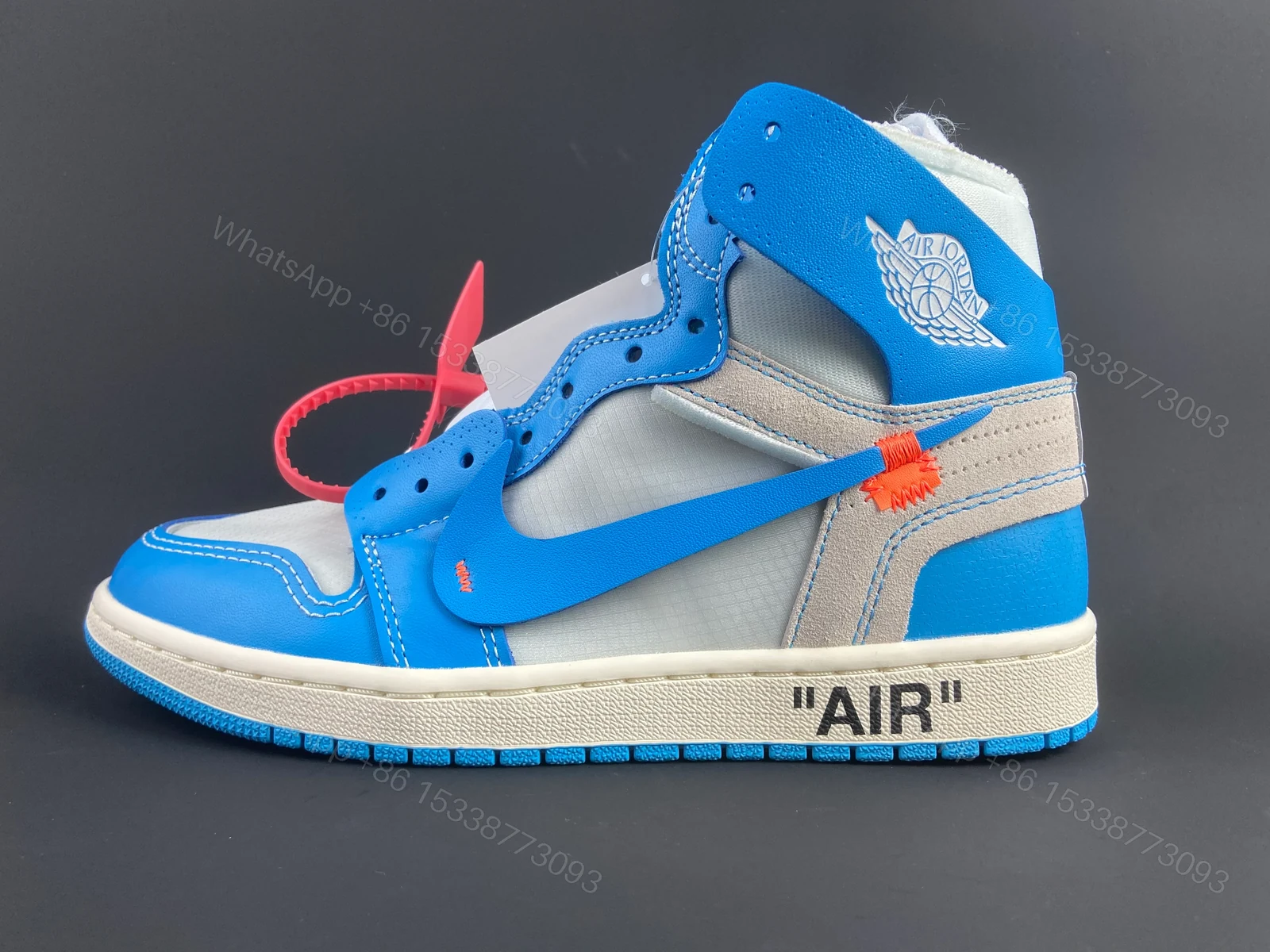 Jordan 1 Retro High Off-White University Blue — view 1