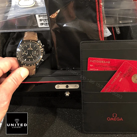 View 9 of Omega Speedmaster Moonwatch Replica
