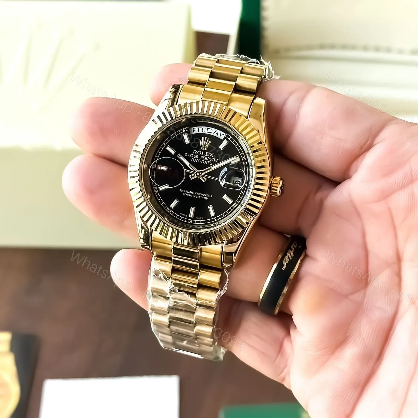 View 4 of Rolex Day-Date Gold 41mm