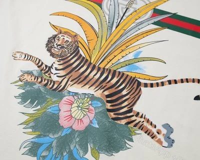 View 7 of GUCCI Tiger T-Shirt – GC0052
